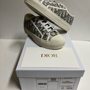 Dior Walk N Dior Sneaker Grey White Low Top Christian Dior EU 37 SZ 7